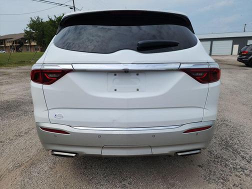 2022 Buick Enclave FWD Essence