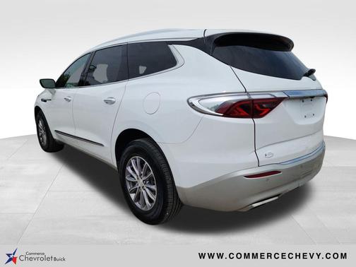 2022 Buick Enclave FWD Essence