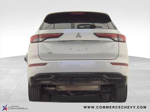 2022 Mitsubishi Outlander ES 2.5 2WD