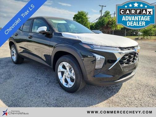 2025 Chevrolet Trax LS