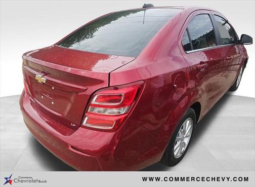 2020 Chevrolet Sonic FWD Sedan LT