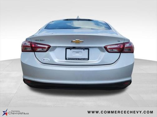 2022 Chevrolet Malibu FWD LT