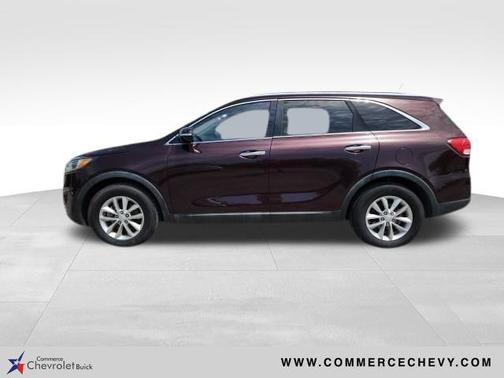 2016 Kia Sorento LX
