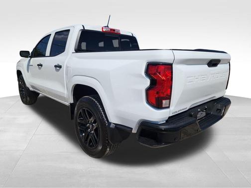 2025 Chevrolet Colorado WT