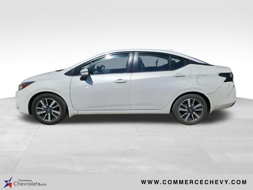 2020 Nissan Versa 1.6 SV