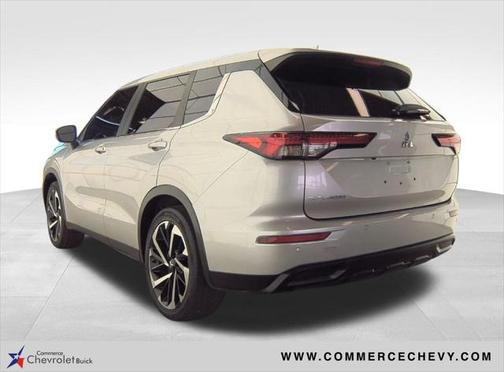2022 Mitsubishi Outlander ES 2.5 2WD