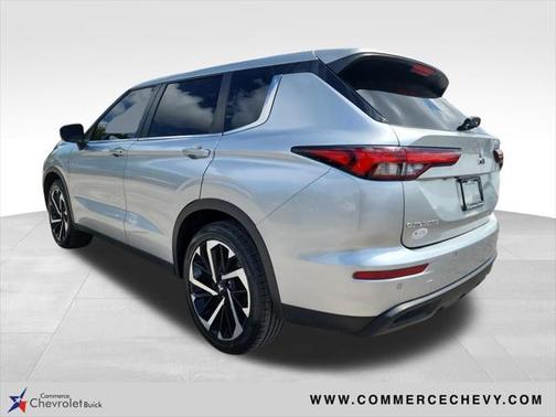 2022 Mitsubishi Outlander ES 2.5 2WD