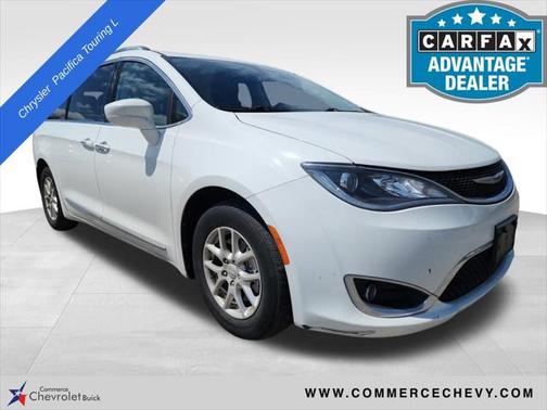 2020 Chrysler Pacifica Touring L