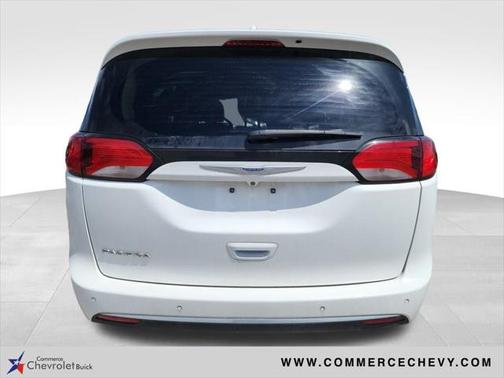 2020 Chrysler Pacifica Touring L