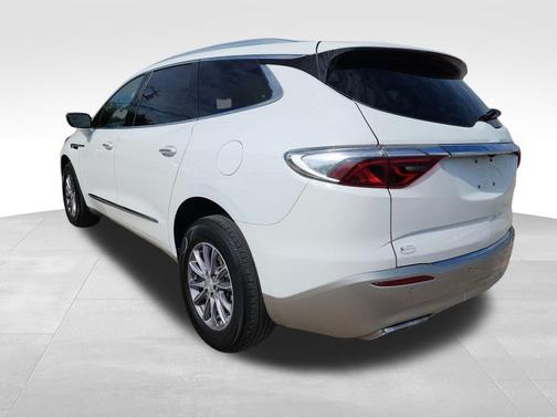 2022 Buick Enclave FWD Essence