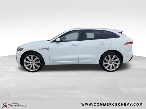 2018 Jaguar F-PACE S