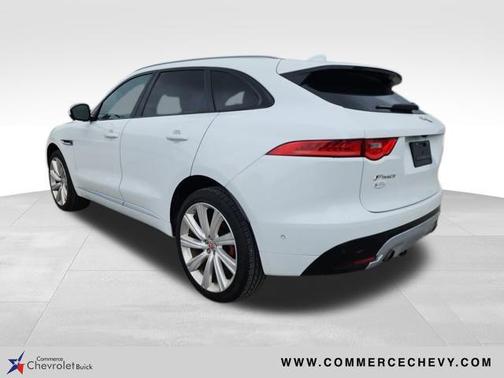 2018 Jaguar F-PACE S