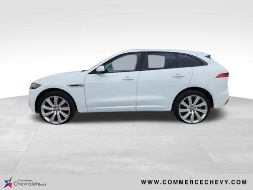 2018 Jaguar F-PACE S