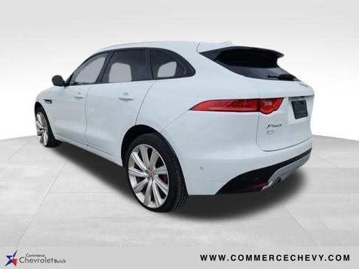 2018 Jaguar F-PACE S