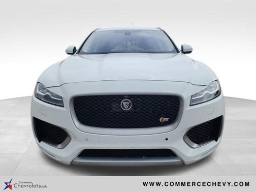 2018 Jaguar F-PACE S