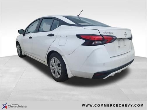 2021 Nissan Versa 1.6 S