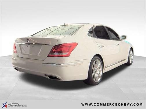 2013 Hyundai Equus Signature