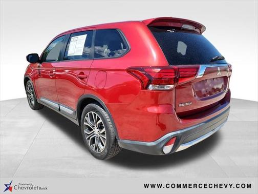 2017 Mitsubishi Outlander SE