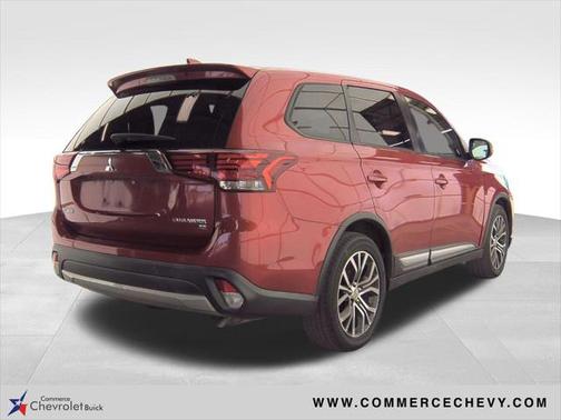 2017 Mitsubishi Outlander SE
