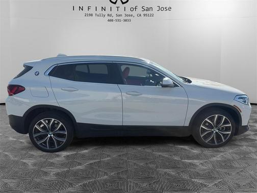 2022 BMW X2 sDrive28i
