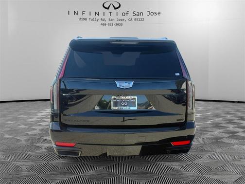2022 Cadillac Escalade ESV Sport