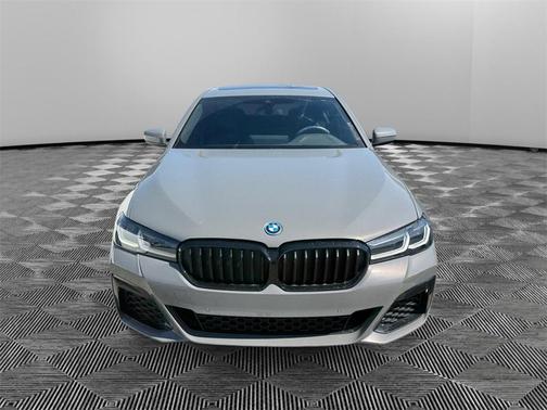 2022 BMW 530e 530e
