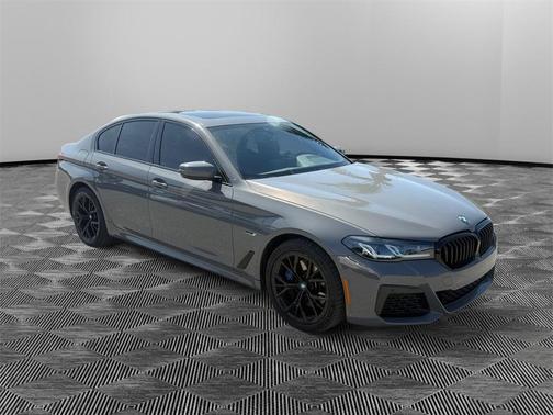 2022 BMW 530e 530e