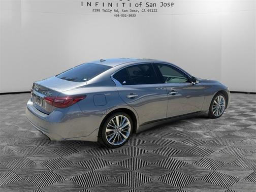 2022 INFINITI Q50 LUXE