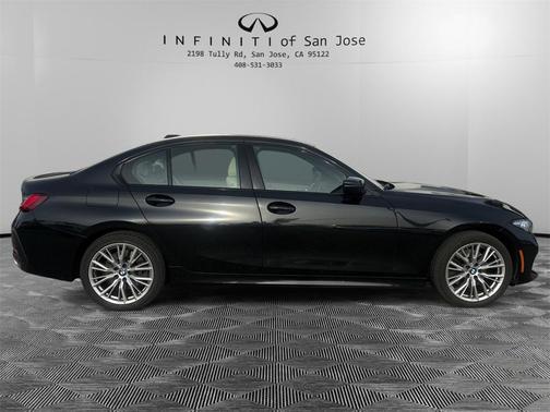 2023 BMW 330 i