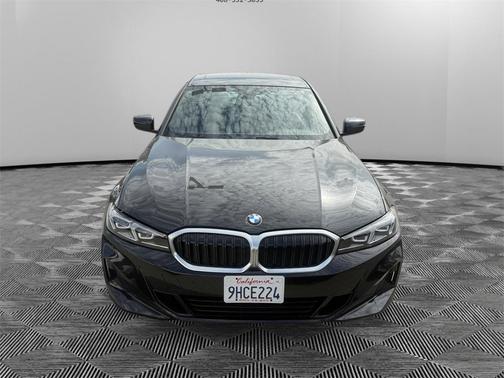 2023 BMW 330 i xDrive