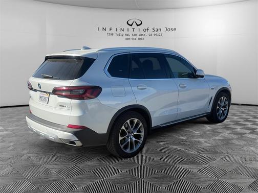 2023 BMW X5 PHEV xDrive45e
