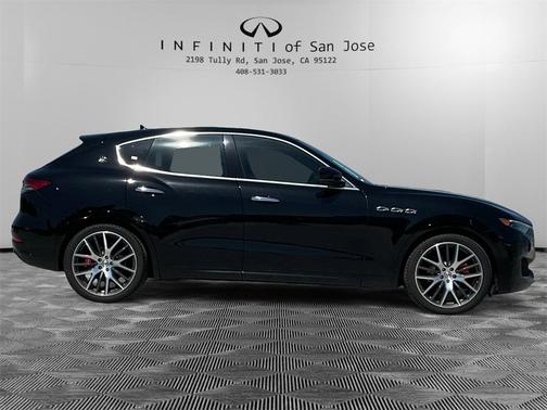 2021 Maserati Levante Base