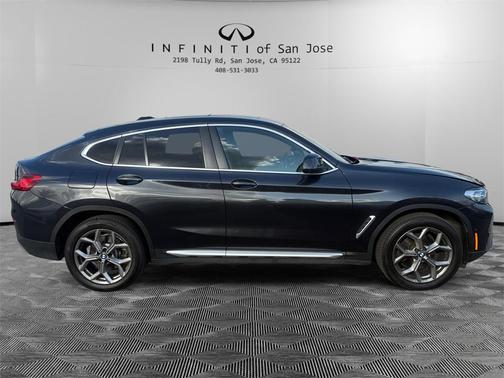 2024 BMW X4 xDrive30i