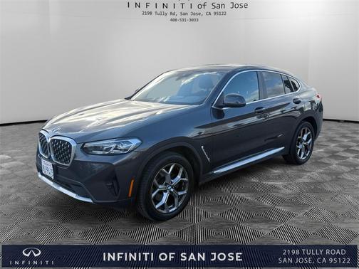 2024 BMW X4 xDrive30i