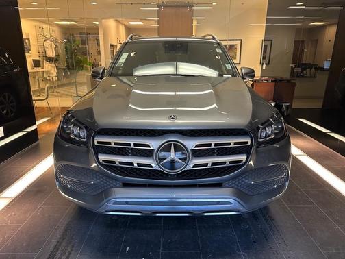 Photo 2 of 32 of 2021 Mercedes-Benz GLS 450 4MATIC