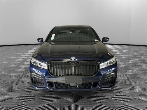 2021 BMW 745e xDrive