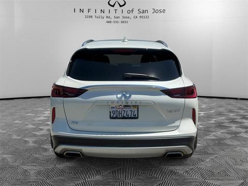 2022 INFINITI QX50 Luxe