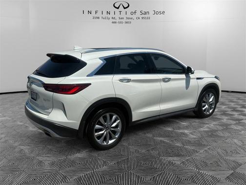 2022 INFINITI QX50 Luxe