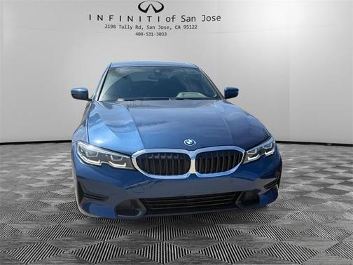 2022 BMW 330e 330e