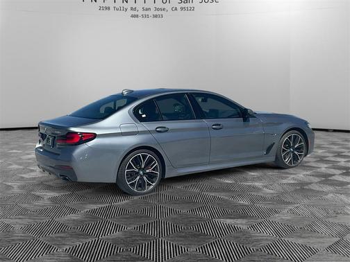 2022 BMW 530e 530e