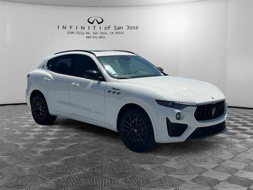 2022 Maserati Levante Modena