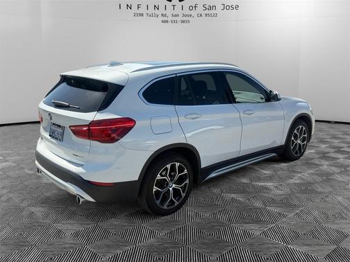 2021 BMW X1 xDrive28i