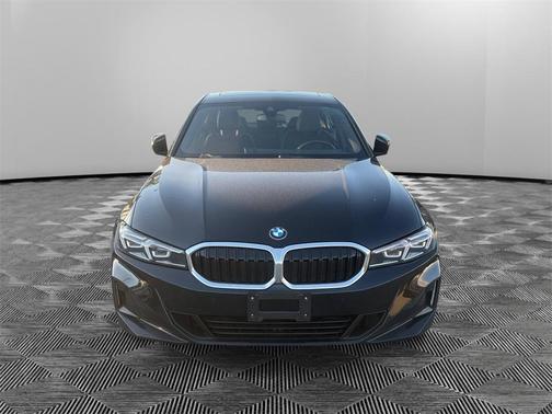 2023 BMW 330 i
