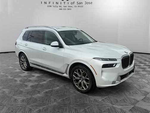 2024 BMW X7 xDrive40i