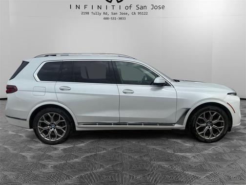 2024 BMW X7 xDrive40i