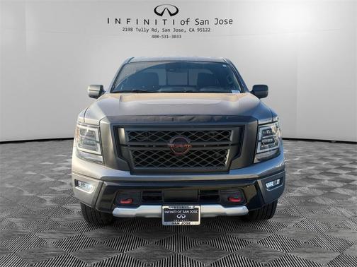 2023 Nissan Titan PRO-4X