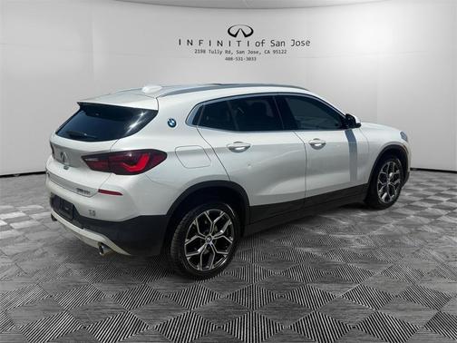 2023 BMW X2 sDrive28i