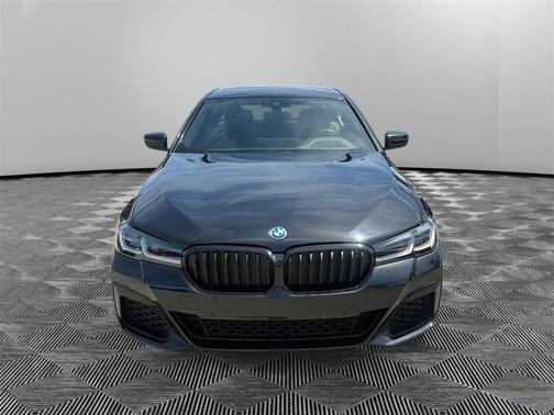2022 BMW 530e 530e