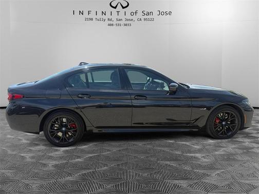 2022 BMW 530e 530e
