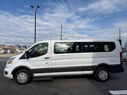 2022 Ford Transit-350 XLT